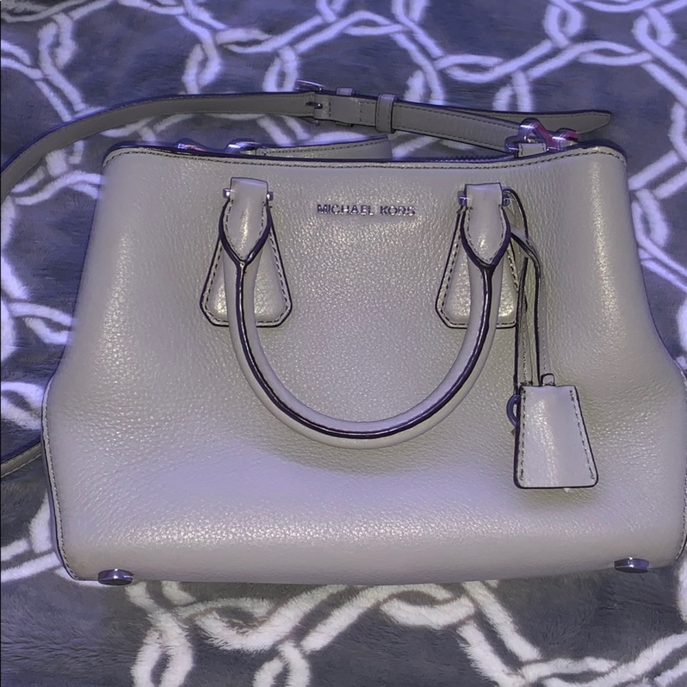 Michael Kors Light Grey Leather Midsized handbag.